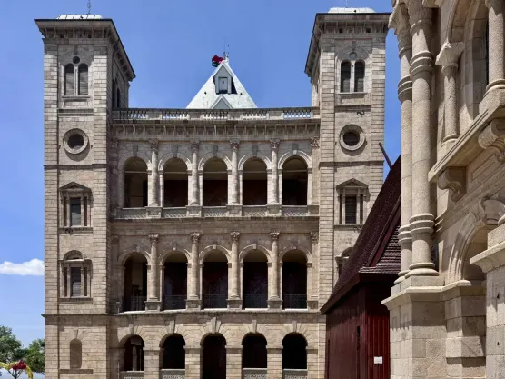 Palais de la reine de Manjakamiadana